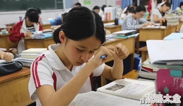 学生扒开老师内裤猛烈进入努力学习成就未来积极向上追求梦想