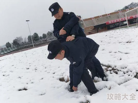 惊喜揭秘：反恐精英1.5中经典雪地地图竟是隐藏关卡大发现！